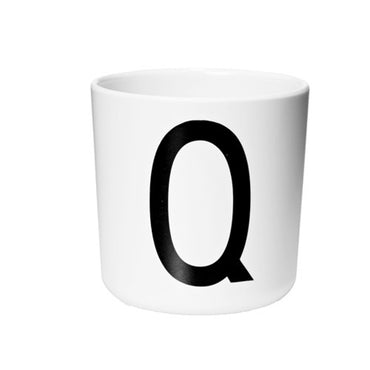 Design Letter Melamin Cup Q