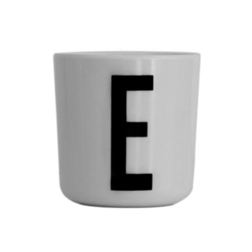 Design Letter Melamin Cup E