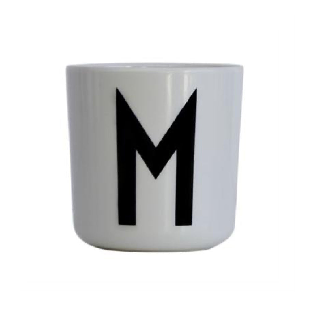 Design Letter Melamin Cup M